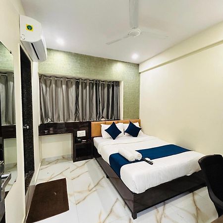 Hotel Rinza Residency Мумбаї Екстер'єр фото