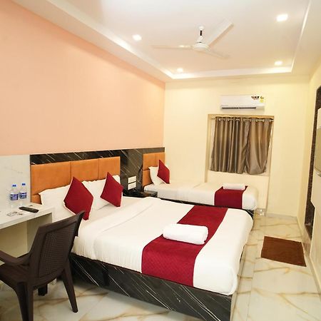 Hotel Rinza Residency Мумбаї Екстер'єр фото