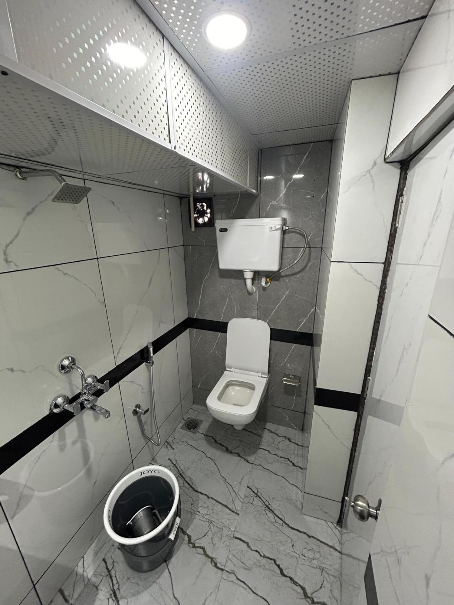 Hotel Rinza Residency Мумбаї Екстер'єр фото