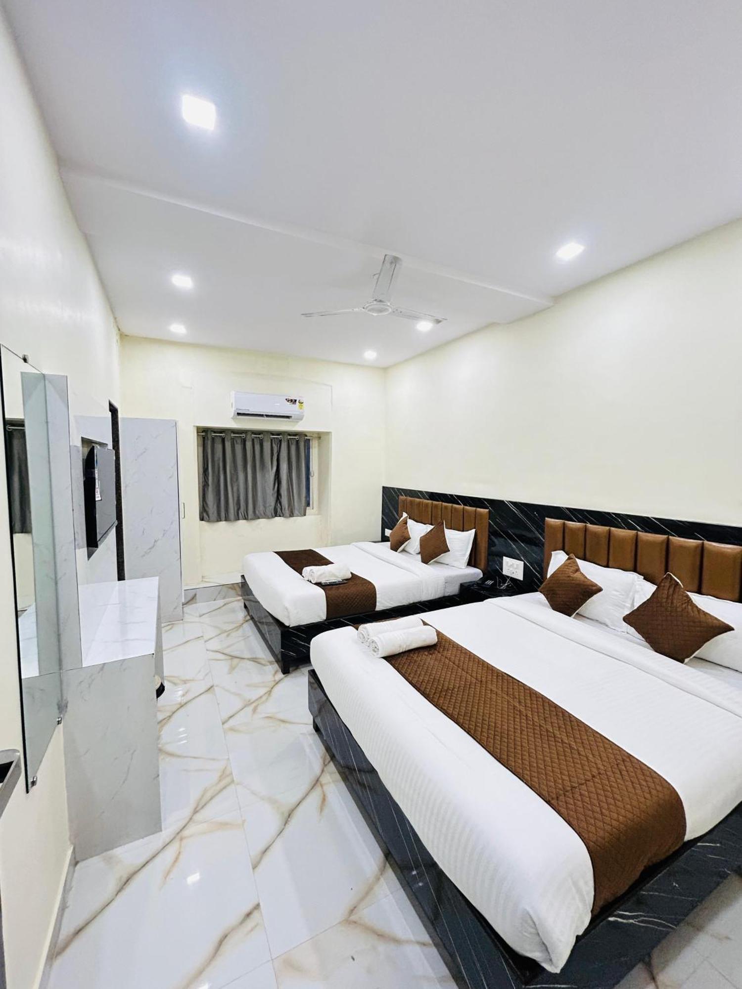 Hotel Rinza Residency Мумбаї Екстер'єр фото